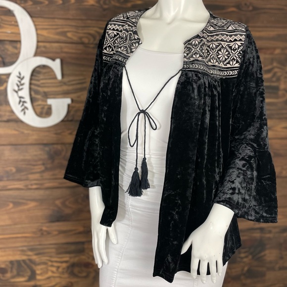 Andree by Unit | Crushed Velvet Tie Front Open Cardigan Embroidered Yoke Detail - Picture 1 of 9